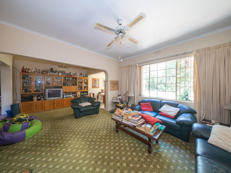 Golden Oldie for the Larger Family - Photo 4