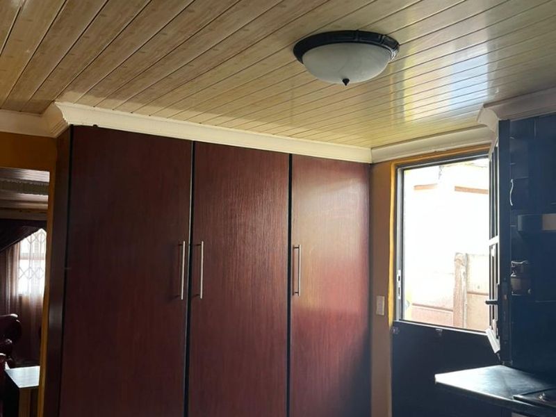 Exclusive Mandate on a 3 Bedroom Home in Kuyasa - Photo 2