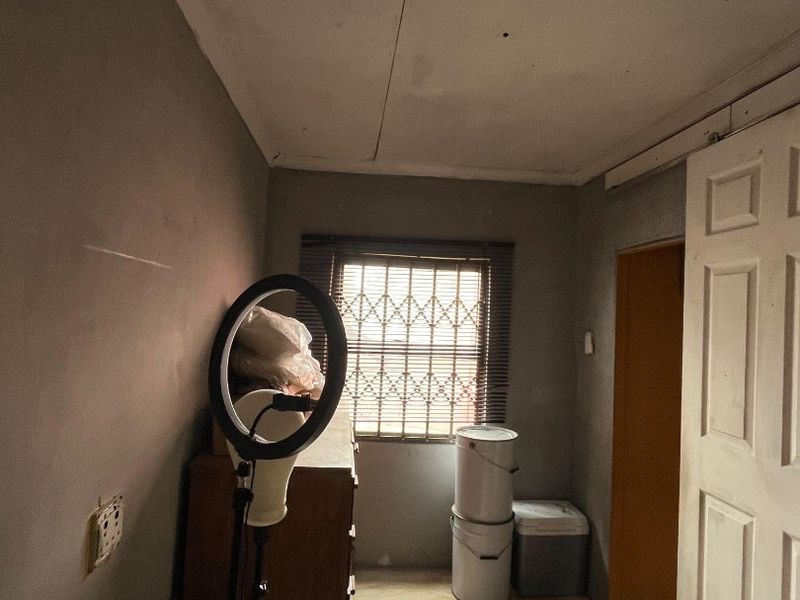 Exclusive Mandate on a 3 Bedroom Home in Kuyasa - Photo 9