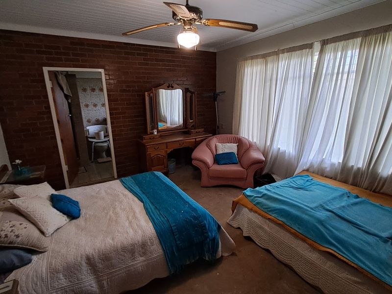 "Entertainment" Family Home in Fichardtpark - Photo 9