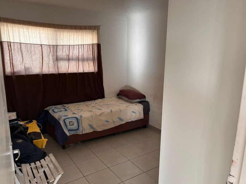 2 bedroom house for sale in Bishop Lavis - Photo 6