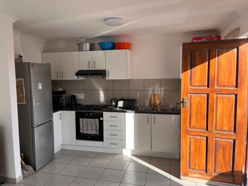 2 bedroom house for sale in Bishop Lavis - Photo 3