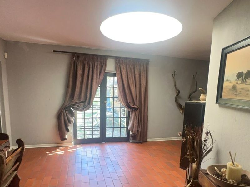 SPACE & COUNTRY CHARM - Photo 9