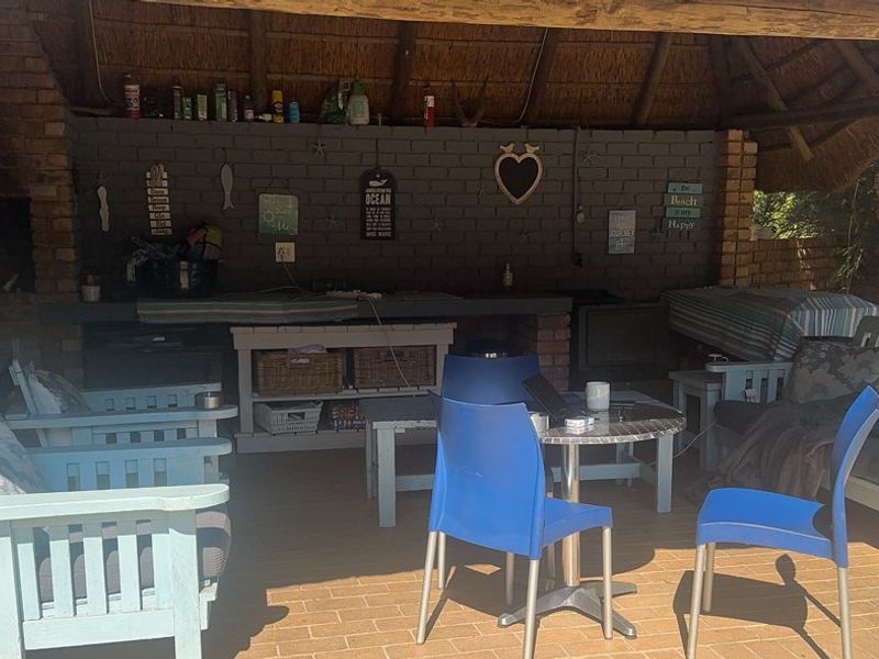 SPACE & COUNTRY CHARM - Photo 8