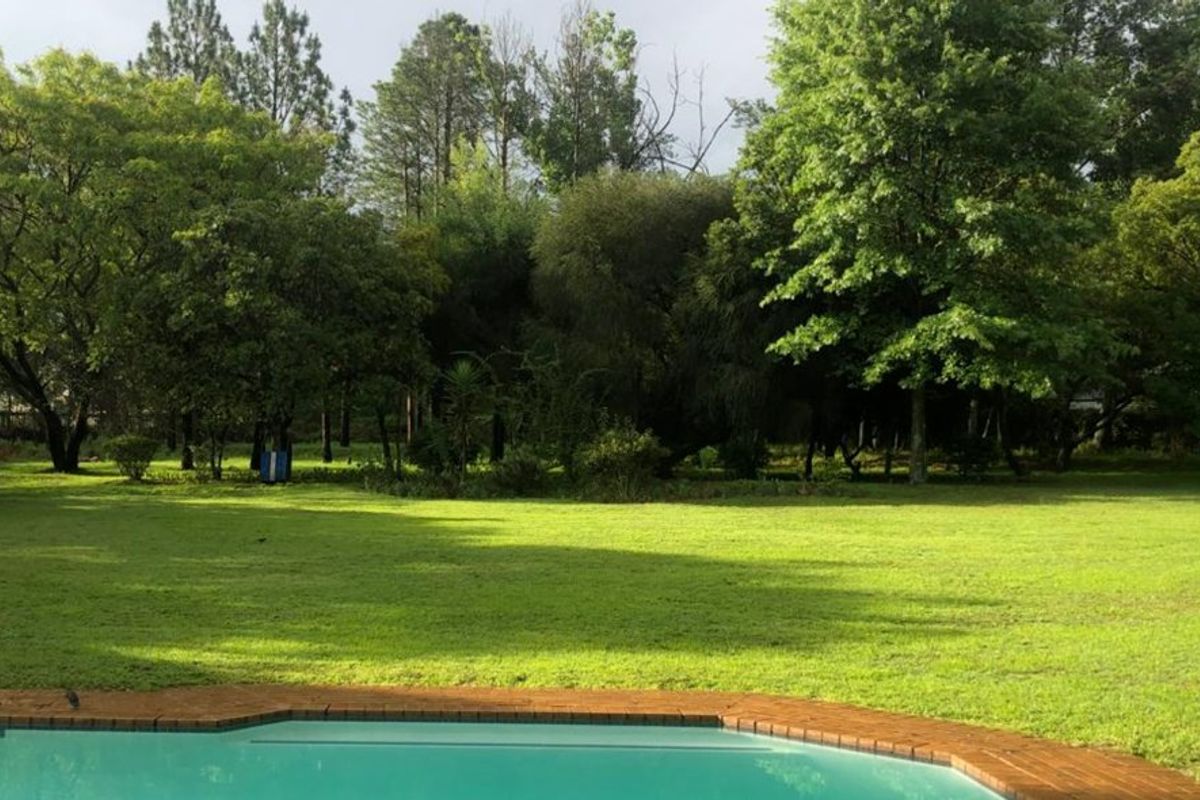 SPACE & COUNTRY CHARM - Photo 4