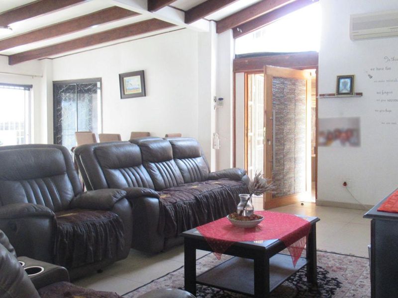 3 Bedroom House for Sale in Randpark - Photo 5