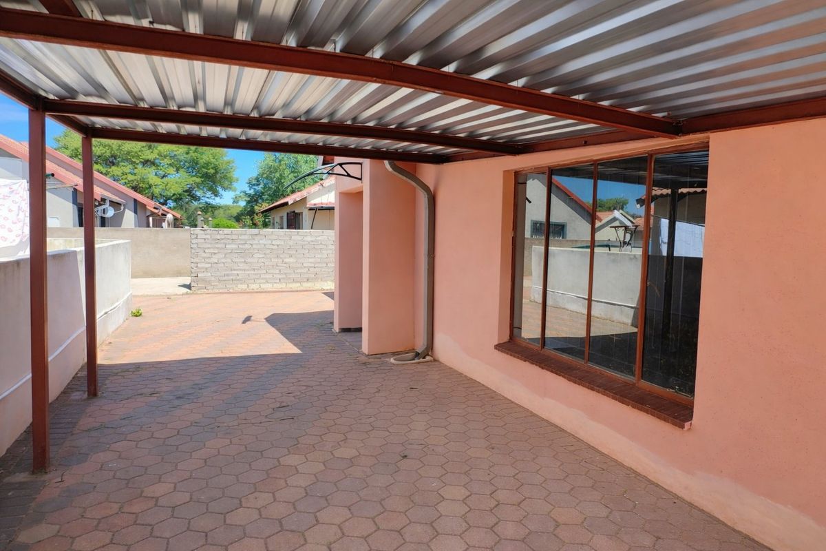 House for sale in Modimolle - Photo 5