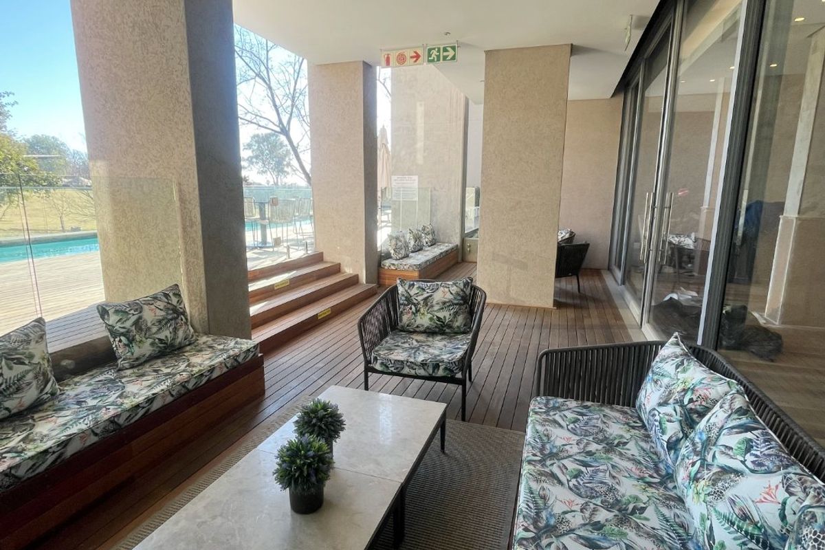 Fully Furnished 2 Bedroom Apartment  - Photo 5