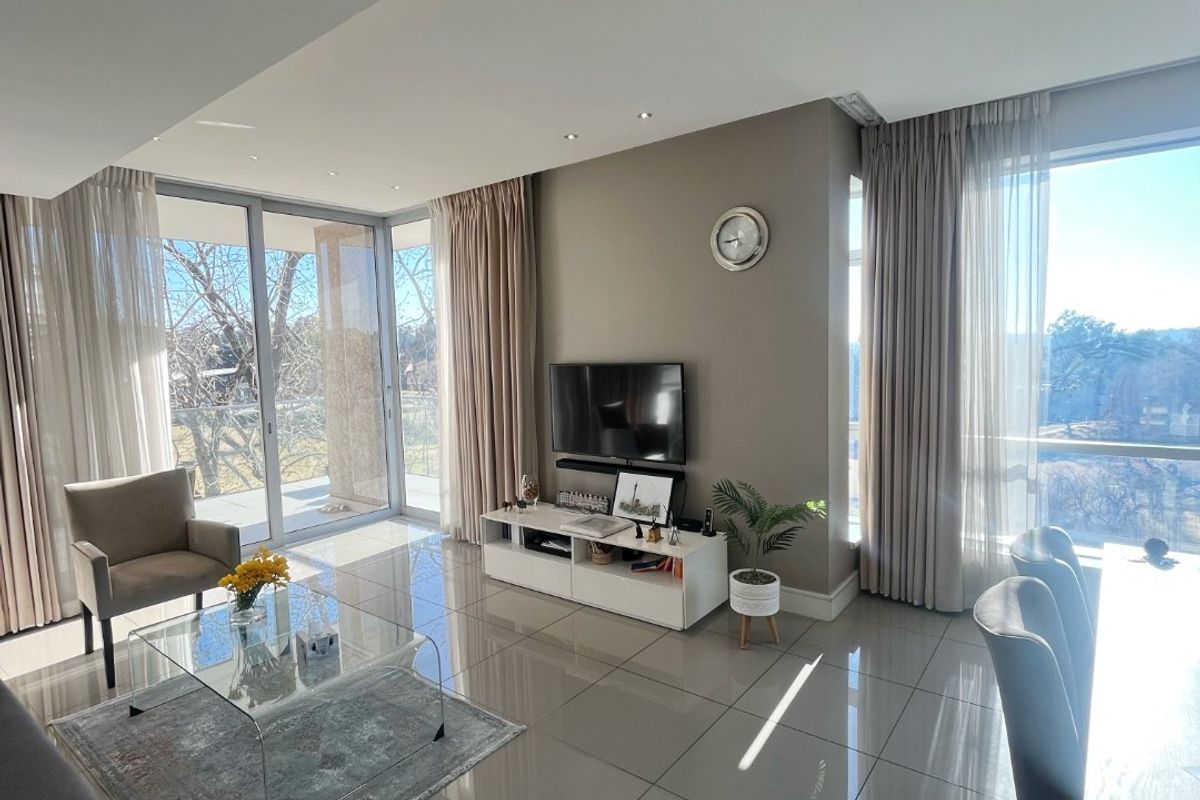 Fully Furnished 2 Bedroom Apartment  - Photo 3