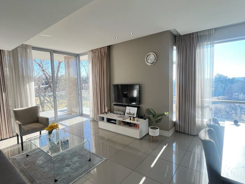 Fully Furnished 2 Bedroom Apartment  - Photo 3