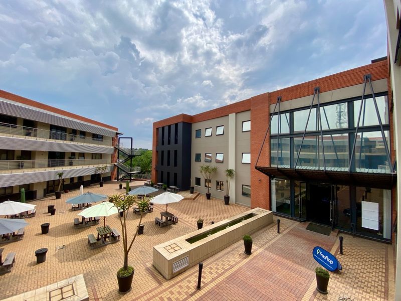 A-Grade Office Space To Let In Woodmead - Photo 4