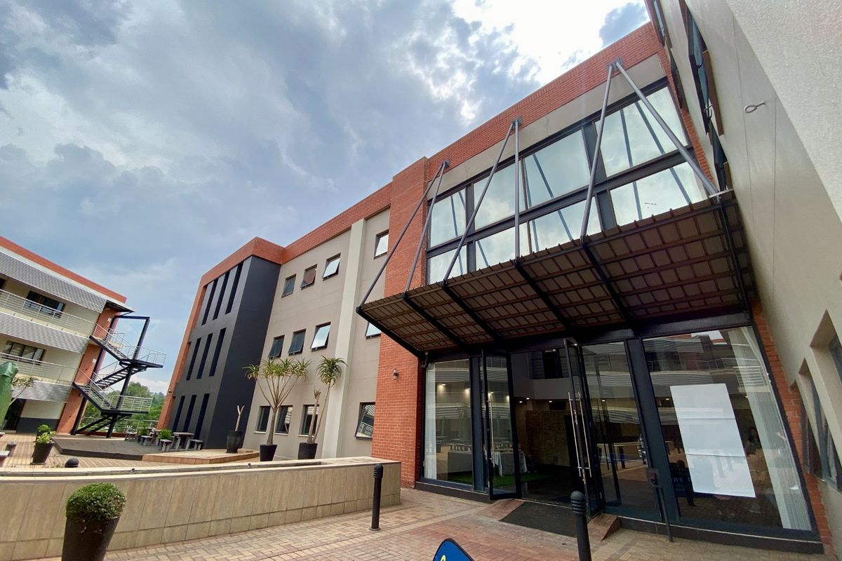 A-Grade Office Space To Let In Woodmead - Photo 5