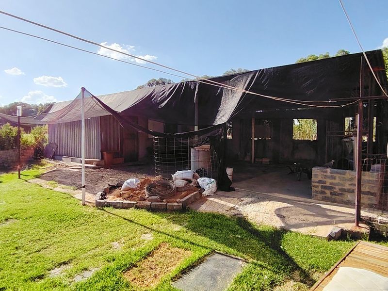 Investment Opportunity on Expansive Stand in Mooilande - Photo 4