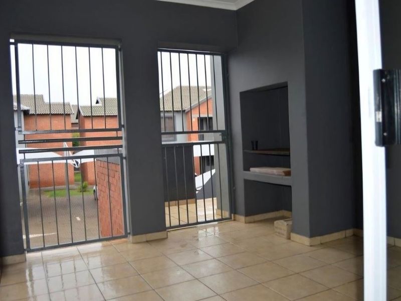 Own the Address Everyone Desires   - Photo 10