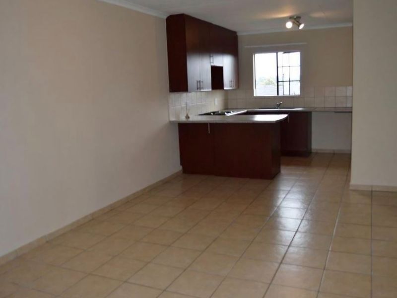 Own the Address Everyone Desires   - Photo 8