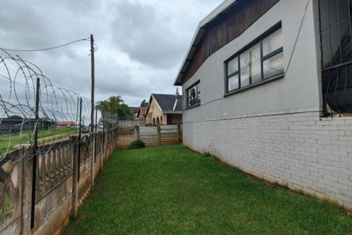 Investment Opportunity Alert - Photo 3