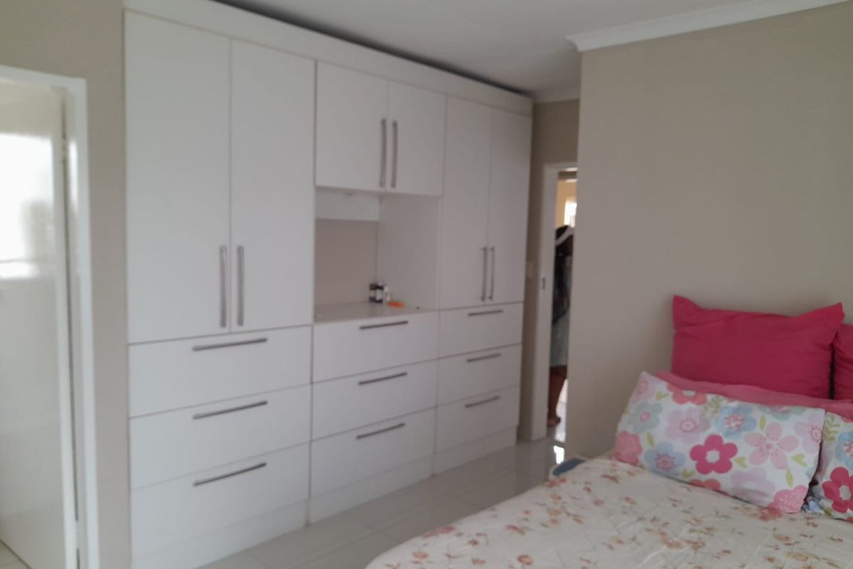 Danville 4 Bed Neat Family Home  - Photo 4