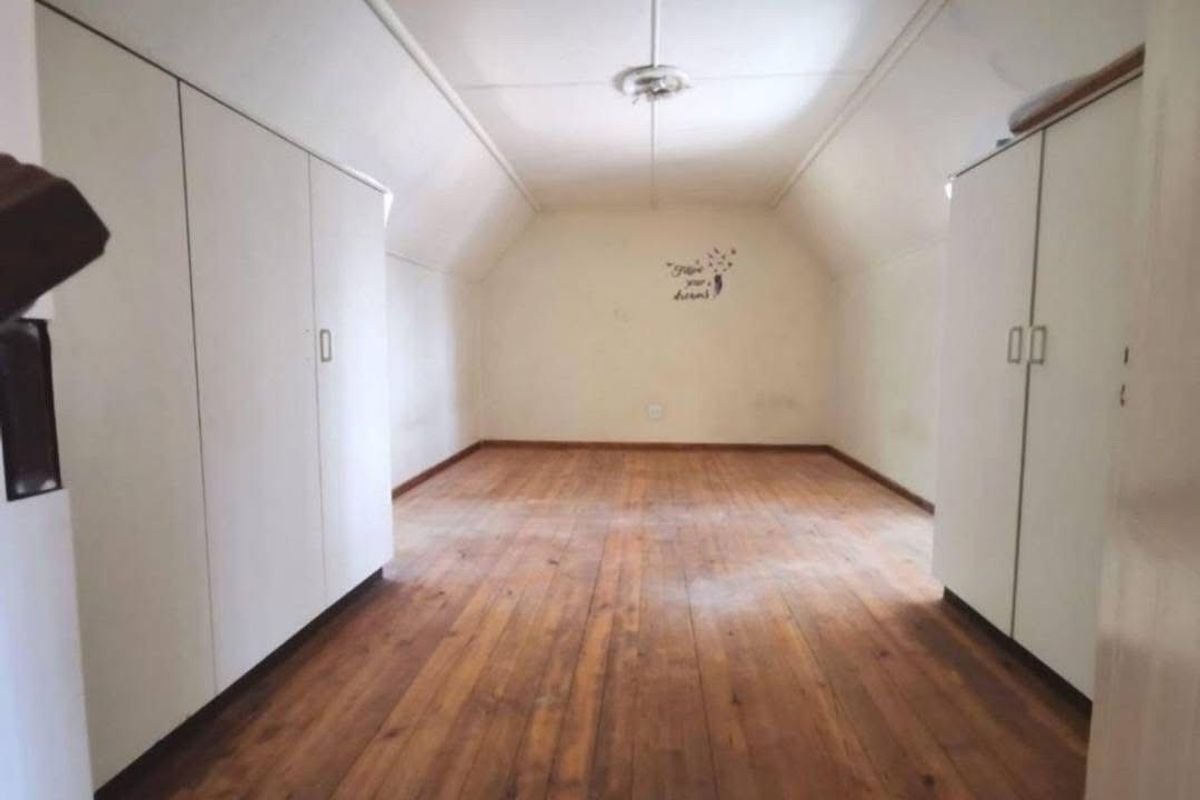 Big on Space & Value in prime area with an outbuilding  - Photo 5