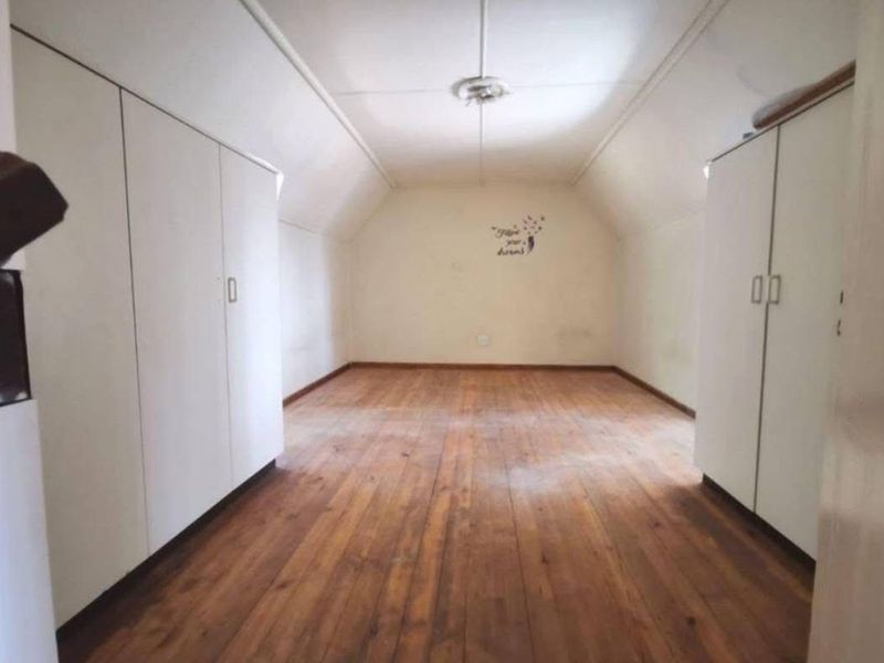 Big on Space & Value in prime area with an outbuilding  - Photo 5