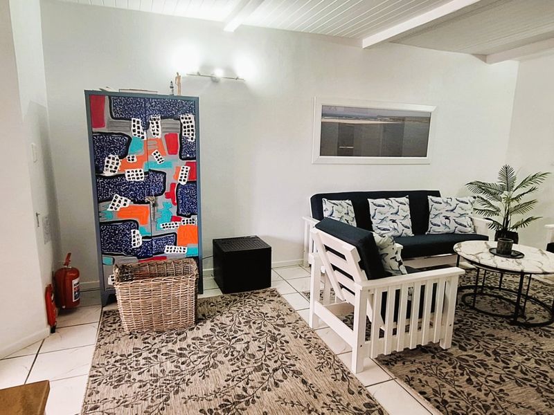 Adorable cottage with a place in the Harbour to moor your boat! - Photo 7