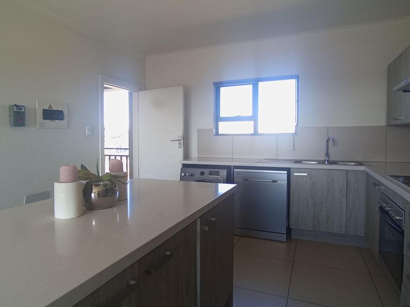 Modern 2-Bedroom Apartment for Sale in West End, Carlswald - Photo 5