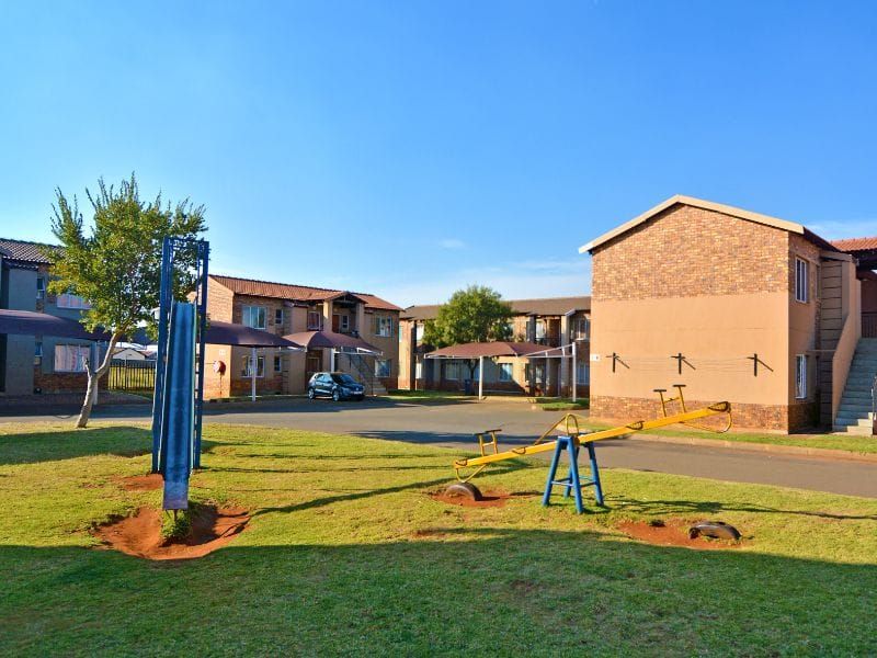 Goldfields Complex – Modern 2-Bedroom Apartments in Protea Glen - Photo 7