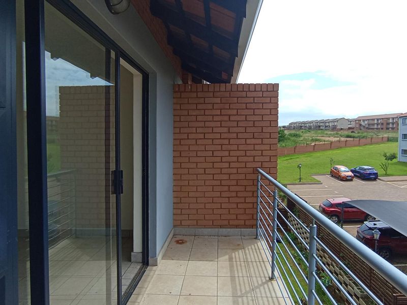 Modern 2-Bedroom Apartment for Sale in Crescent Glades Estate - Photo 10