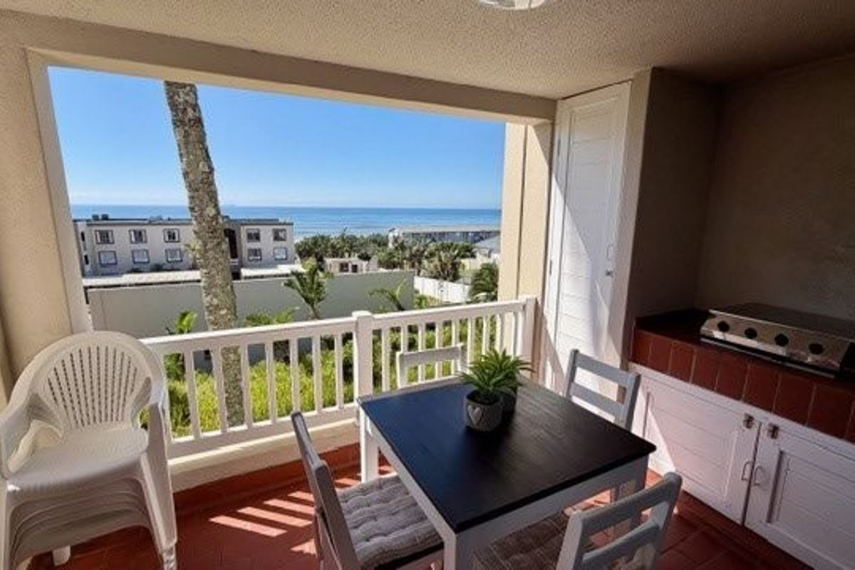 Coastal Living At Its Best – Laguna La Crete Uvongo - Photo 4