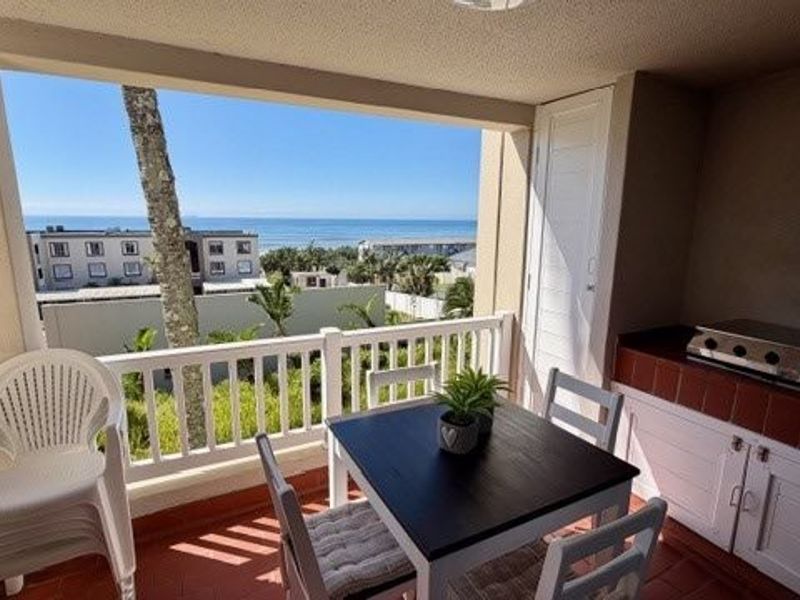 Coastal Living At Its Best – Laguna La Crete Uvongo - Photo 4