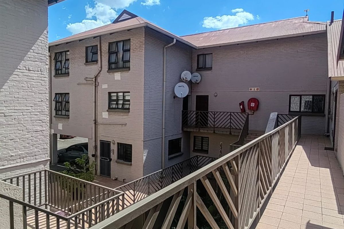 Sharing or not - Photo 2