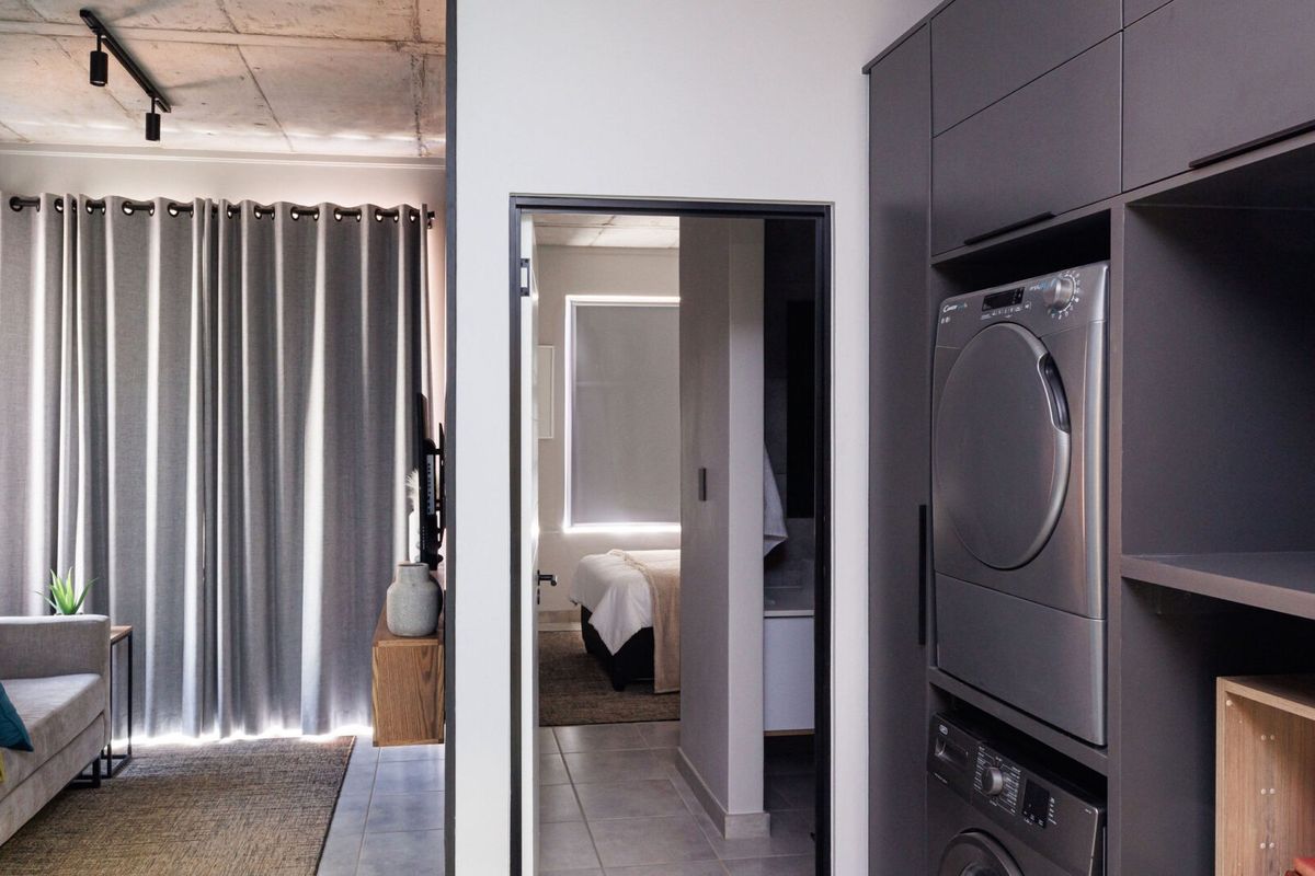 NEW, LUXURY Living in the Heart of Brooklyn - Photo 5