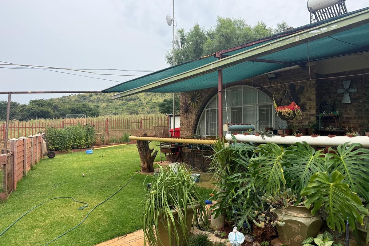 Charming Country Living Opportunity in Hartbeesfontein - Photo 5