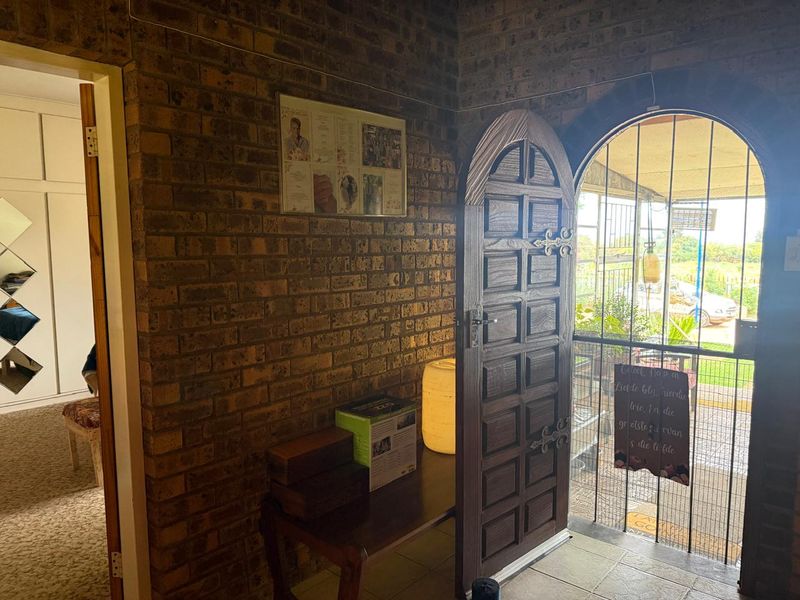 Charming Country Living Opportunity in Hartbeesfontein - Photo 8