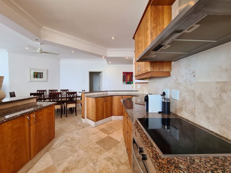 To rent in Umhlanga, Luxury 3 bedroom apartment with a bird's eye view. - Photo 10