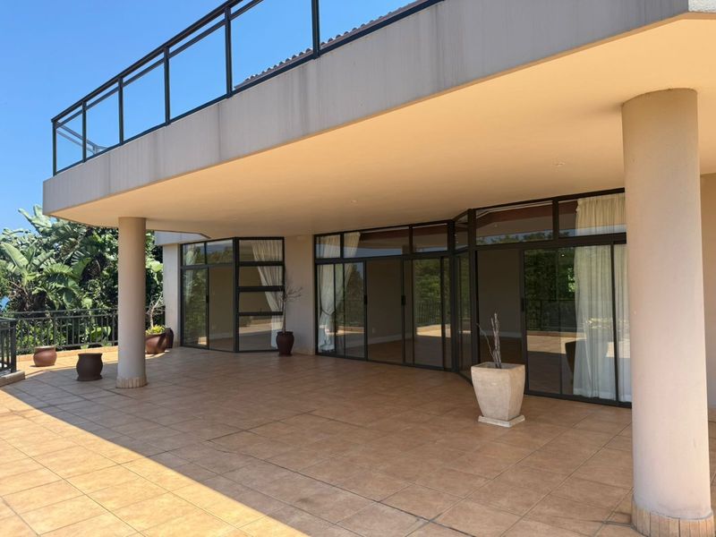 To let in Zimbali, 3 bedroom townhouse with beautiful views. - Photo 3