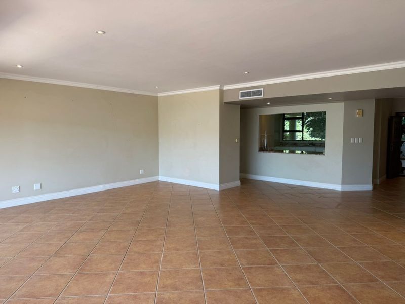 To let in Zimbali, 3 bedroom townhouse with beautiful views. - Photo 9