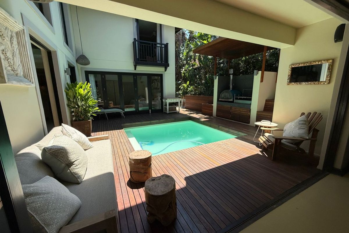 To let in Zimabli, furnished 5 bedroom home in lush surrounds with sea views. - Photo 3