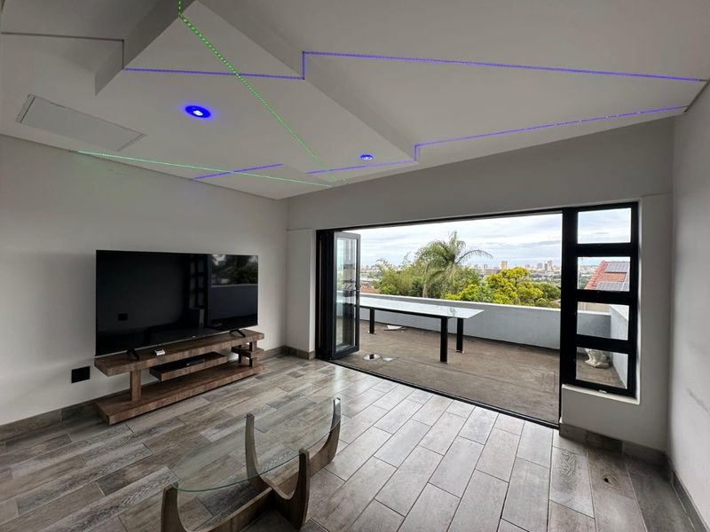 To let in Essenwood, 1 bedroom apartment with sea views. - Photo 5