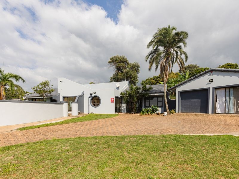 Newly Renovated Modern Home ! - Photo 3