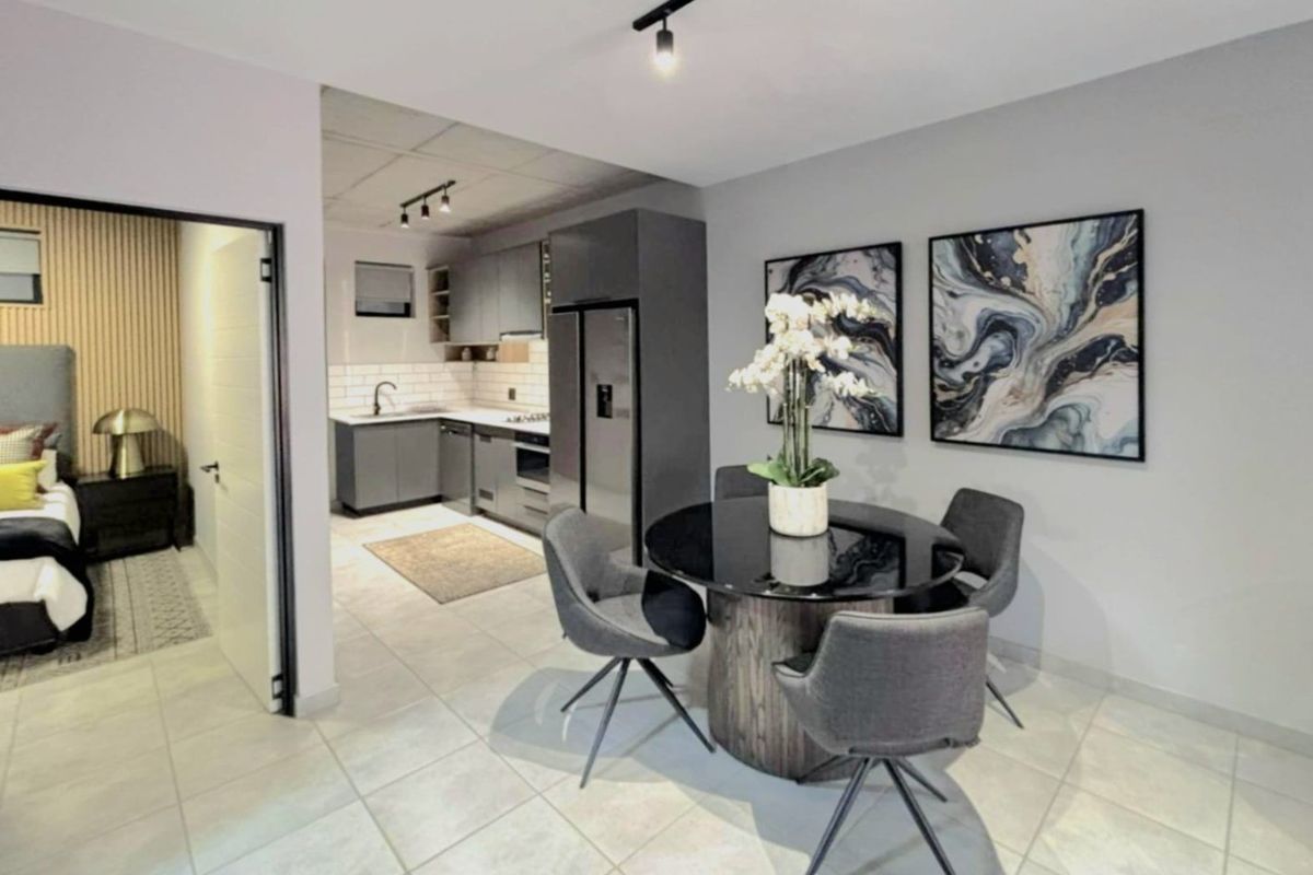 Modern! Luxury! Apartments in Brooklyn - Photo 2