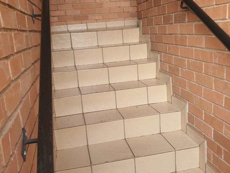 2 Bedroom Apartment For Sale in Amberfield - Photo 7