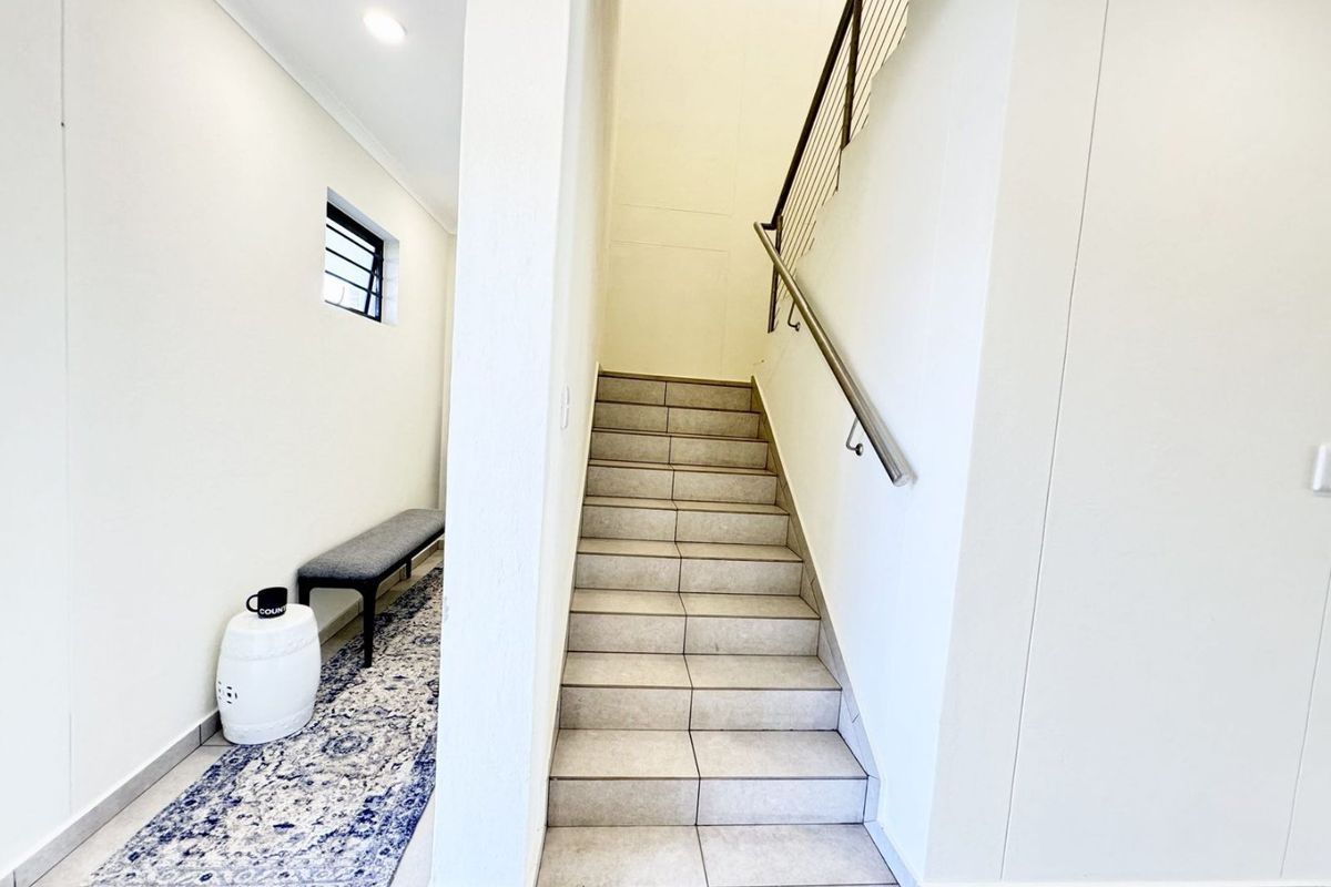 Book a viewing with me today! - Photo 5