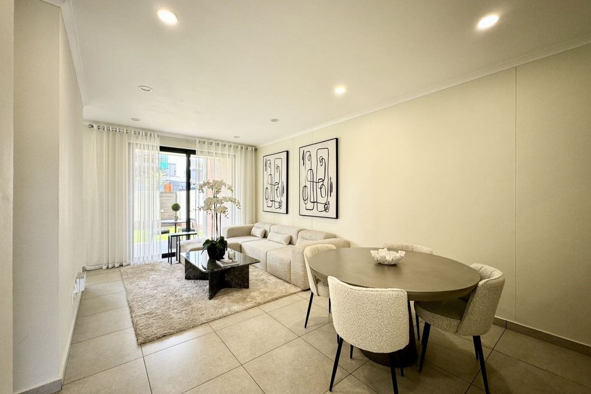 Book a viewing with me today! - Photo 3