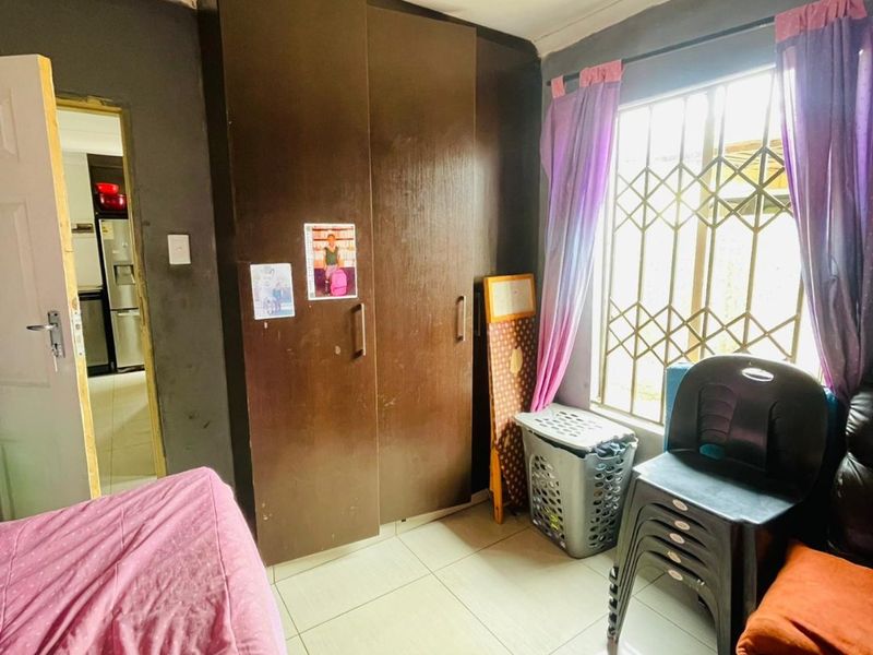 Spacious 2 bedroom and 1 bathroom house for sale in sky city  - Photo 8