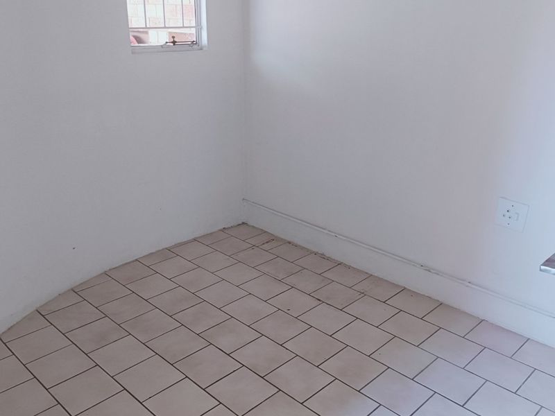 Nestled in the heart of charming Krugersdorp North, this delightful townhouse - Photo 9