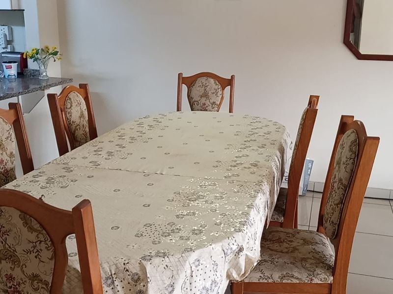 2 Bedrooms, 1 Bathroom Apartment For Sale In Queensburgh, Durban                                     - Photo 3