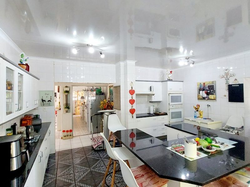 3 Bed House in Flamwood for Sale - Photo 10