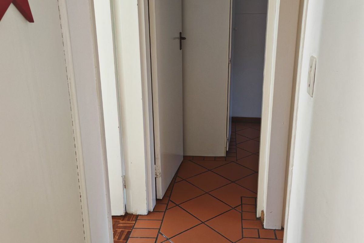 2-bedroom Apartment for rent in Linden. - Photo 4