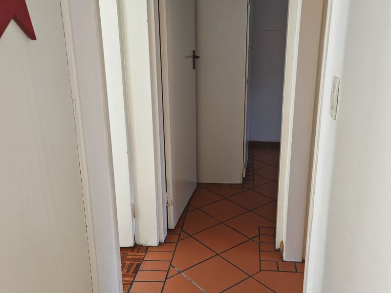 2-bedroom Apartment for rent in Linden. - Photo 4