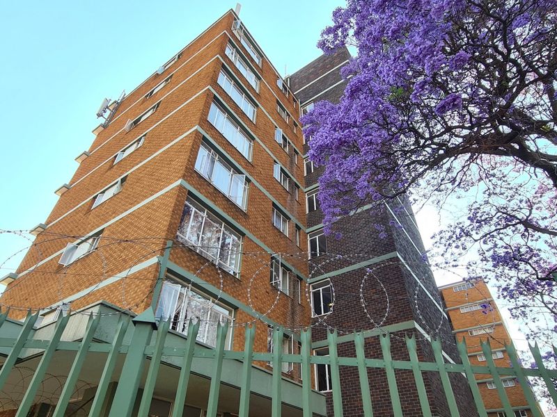FULL TITLE RESIDENTIAL A-GRADE BUILDING IN SUNNYSIDE: IDEAL FOR STUDENT ACCOMMODATION - 315 BEDS - Photo 8